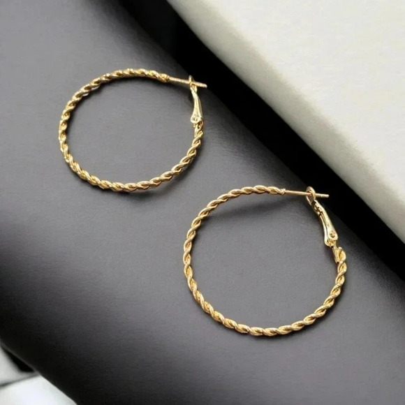 1 LEFT! Gold Plated Textured Hoop Earrings - Picture 1 of 2